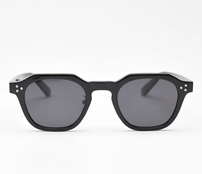 Onyx sunglasses in gloss black with dark grey lenses